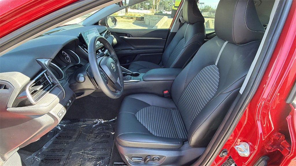 Certified 2024 Toyota Camry SE image 18