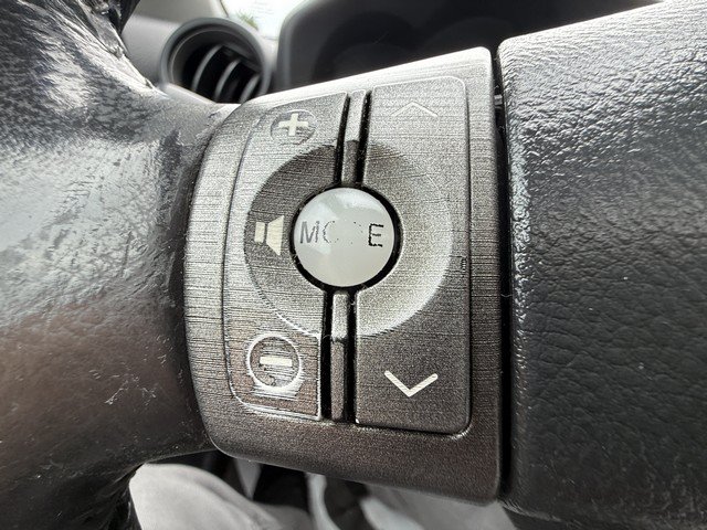 Used 2010 Toyota RAV4 Limited AWD/4WD image 20