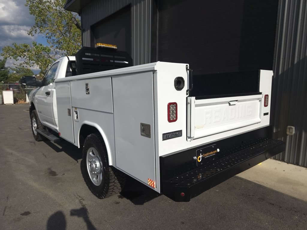 Used 2019 RAM 3500 Tradesman AWD/4WD image 3