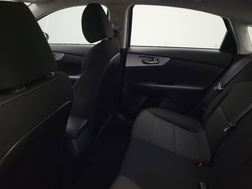 Used 2022 Kia Forte LXS FWD image 18