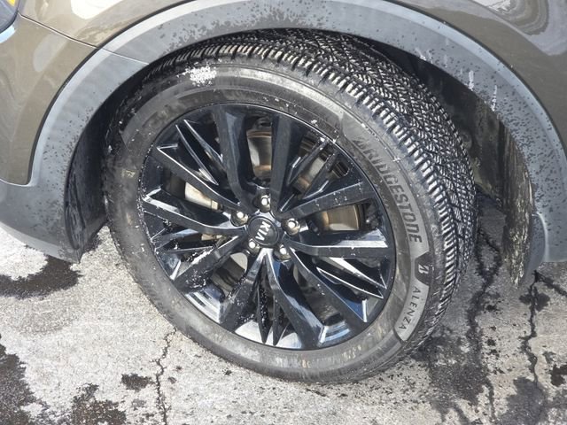 Used 2021 Kia Telluride SX w/ SX Prestige Package image 28