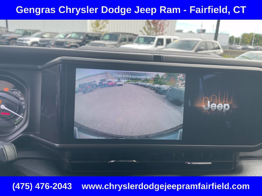 Certified 2024 Jeep Wrangler Unlimited w/ Convenience Group AWD/4WD image 59