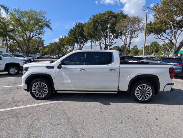 Used 2023 GMC Sierra 1500 Denali Ultimate image 4