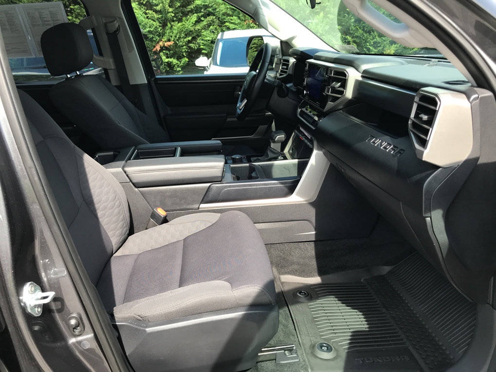 Used 2024 Toyota Tundra SR5 AWD/4WD image 25