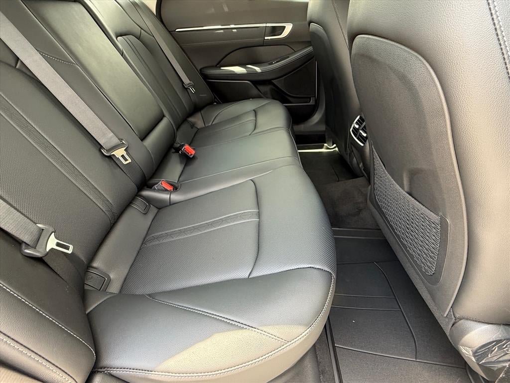 New 2026 Hyundai Sonata Limited FWD image 11