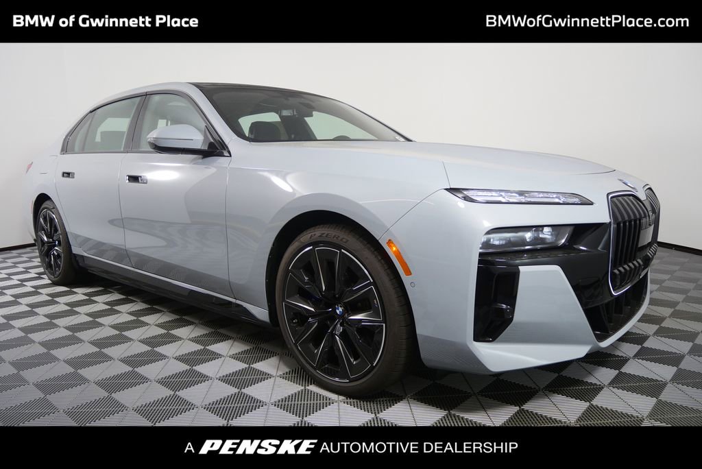 New 2025 BMW i7 xDrive60 w/ Executive Package