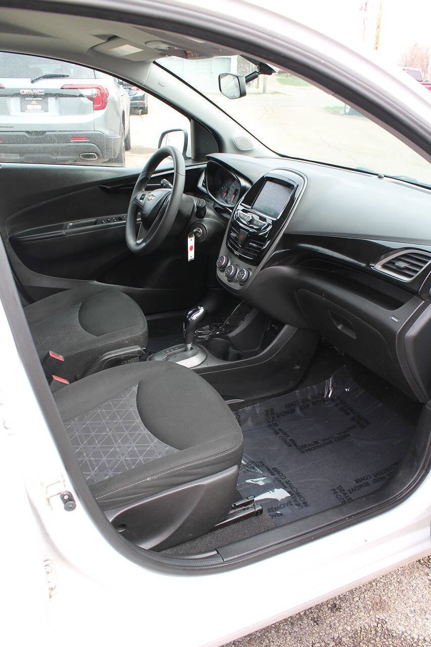 Used 2021 Chevrolet Spark LT image 21