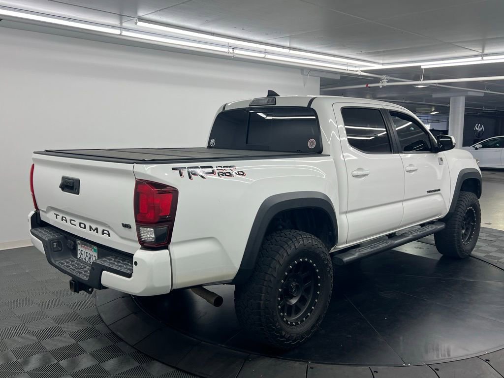 Used 2019 Toyota Tacoma TRD Off-Road w/ Technology Package RWD image 5