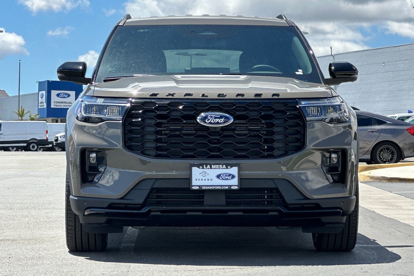 New 2026 Ford Explorer ST-Line w/ ST-Line Street Pack RWD image 8