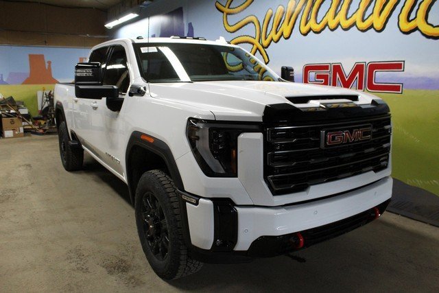 New 2026 GMC Sierra 2500 AT4 w/ Technology Package image 4