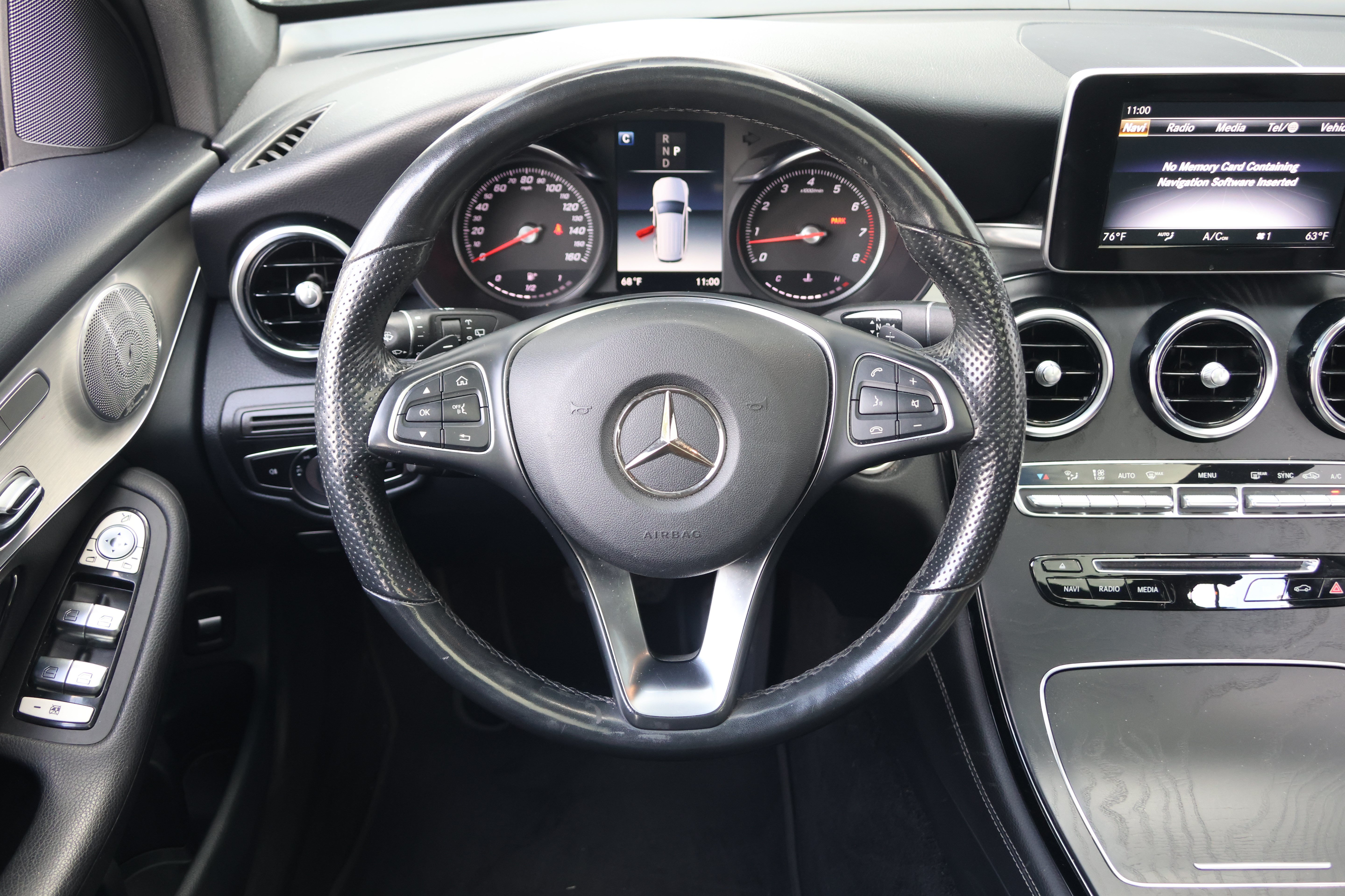 Used 2019 Mercedes-Benz GLC 300 4MATIC image 26