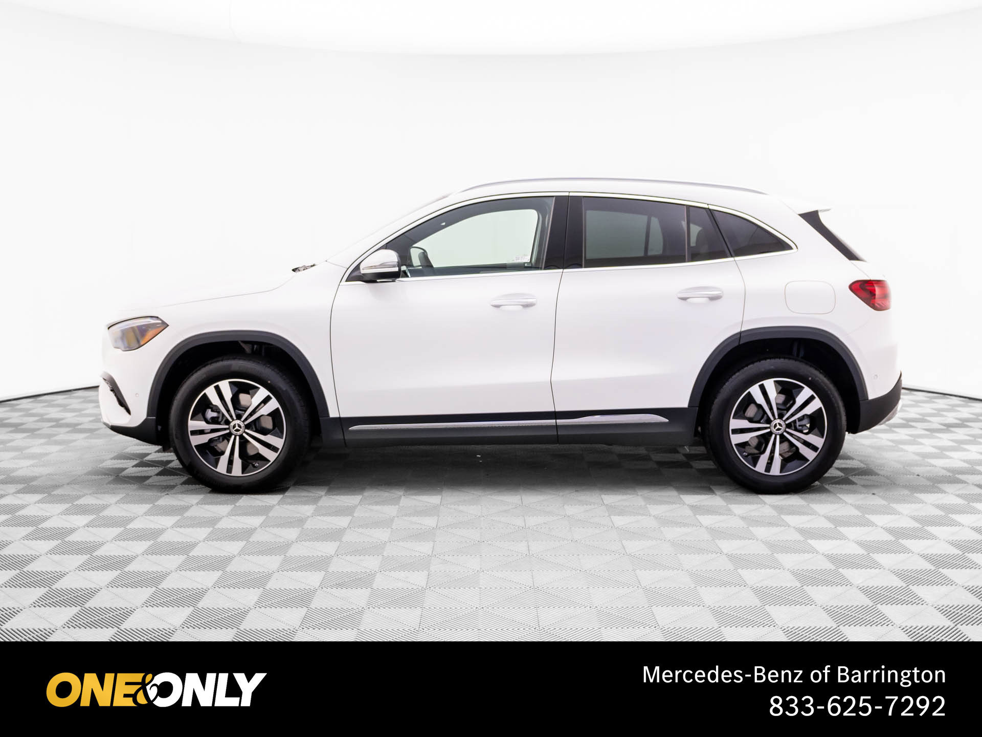 New 2026 Mercedes-Benz GLA 250 4MATIC image 2