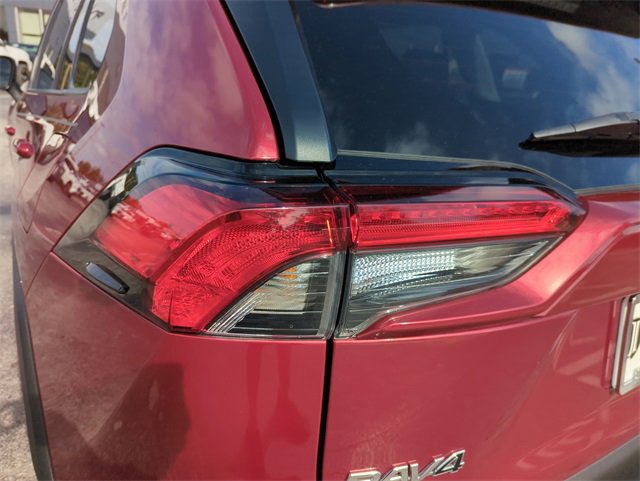 Used 2022 Toyota RAV4 LE image 13