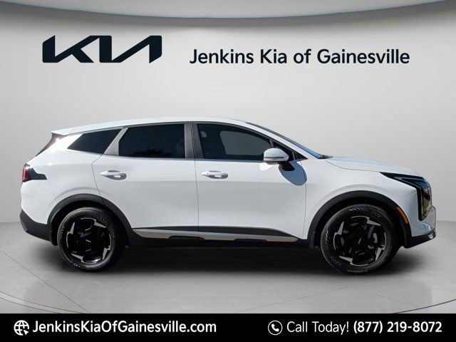 New 2026 Kia Sportage EX image 3