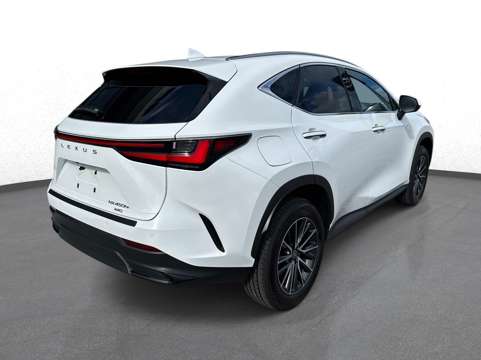 Certified 2026 Lexus NX 450h+ AWD w/ Accessory Package (Z2) image 3