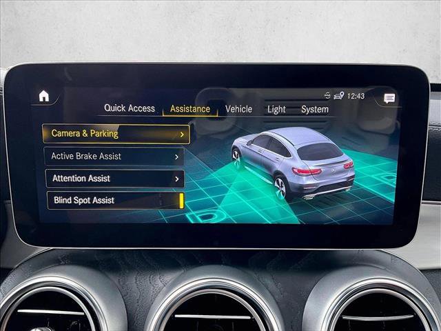 Used 2023 Mercedes-Benz GLC 300 4MATIC Coupe image 24