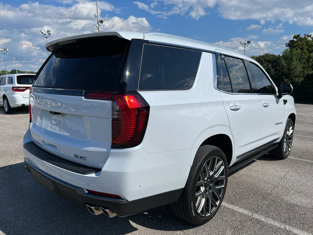 Used 2026 GMC Yukon Denali Ultimate AWD/4WD image 3