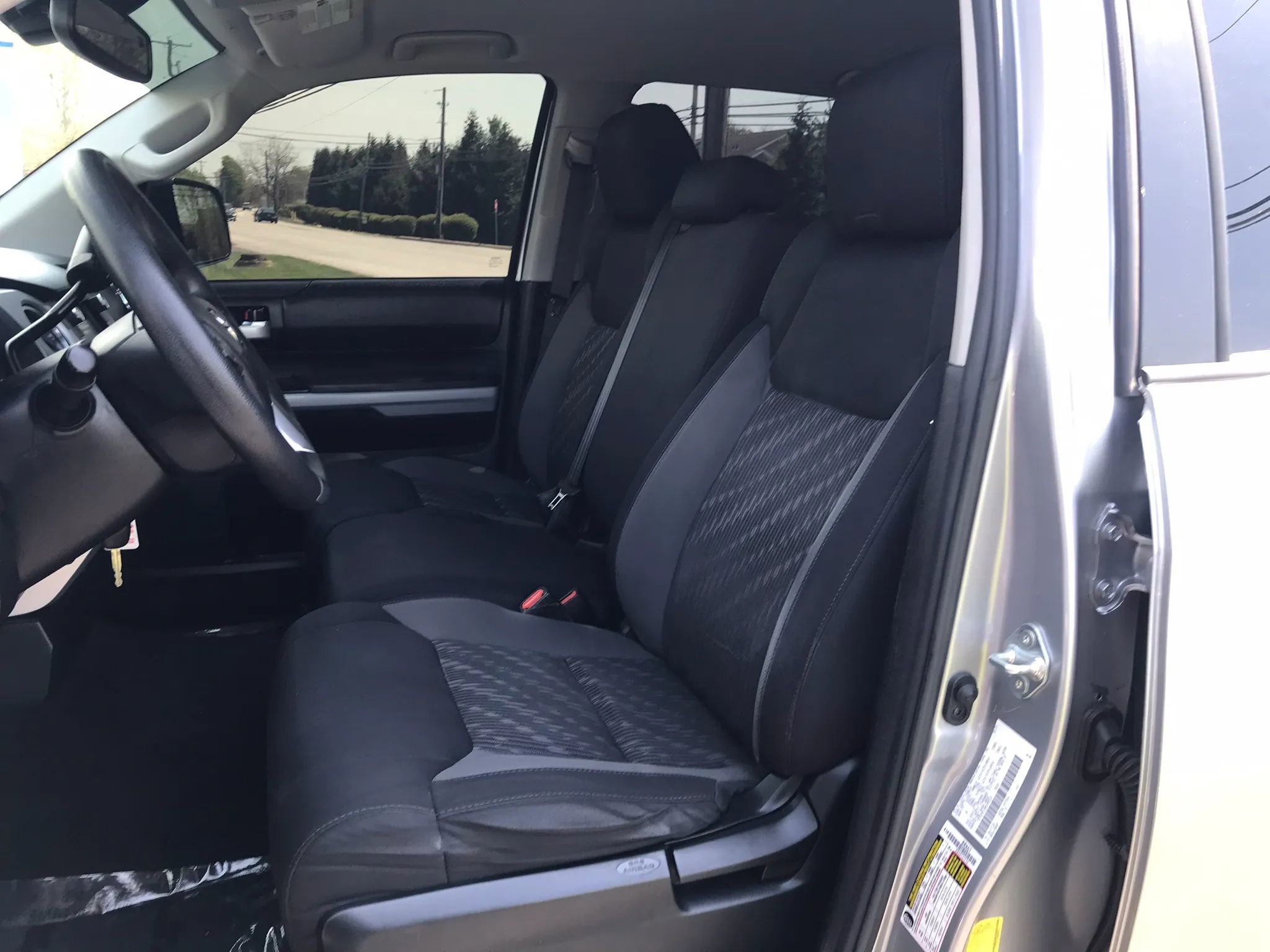 Used 2021 Toyota Tundra SR5 AWD/4WD image 2