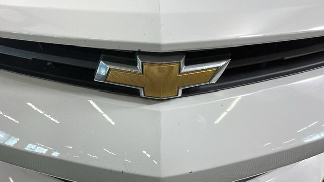 Used 2016 Chevrolet Camaro LT RWD image 8