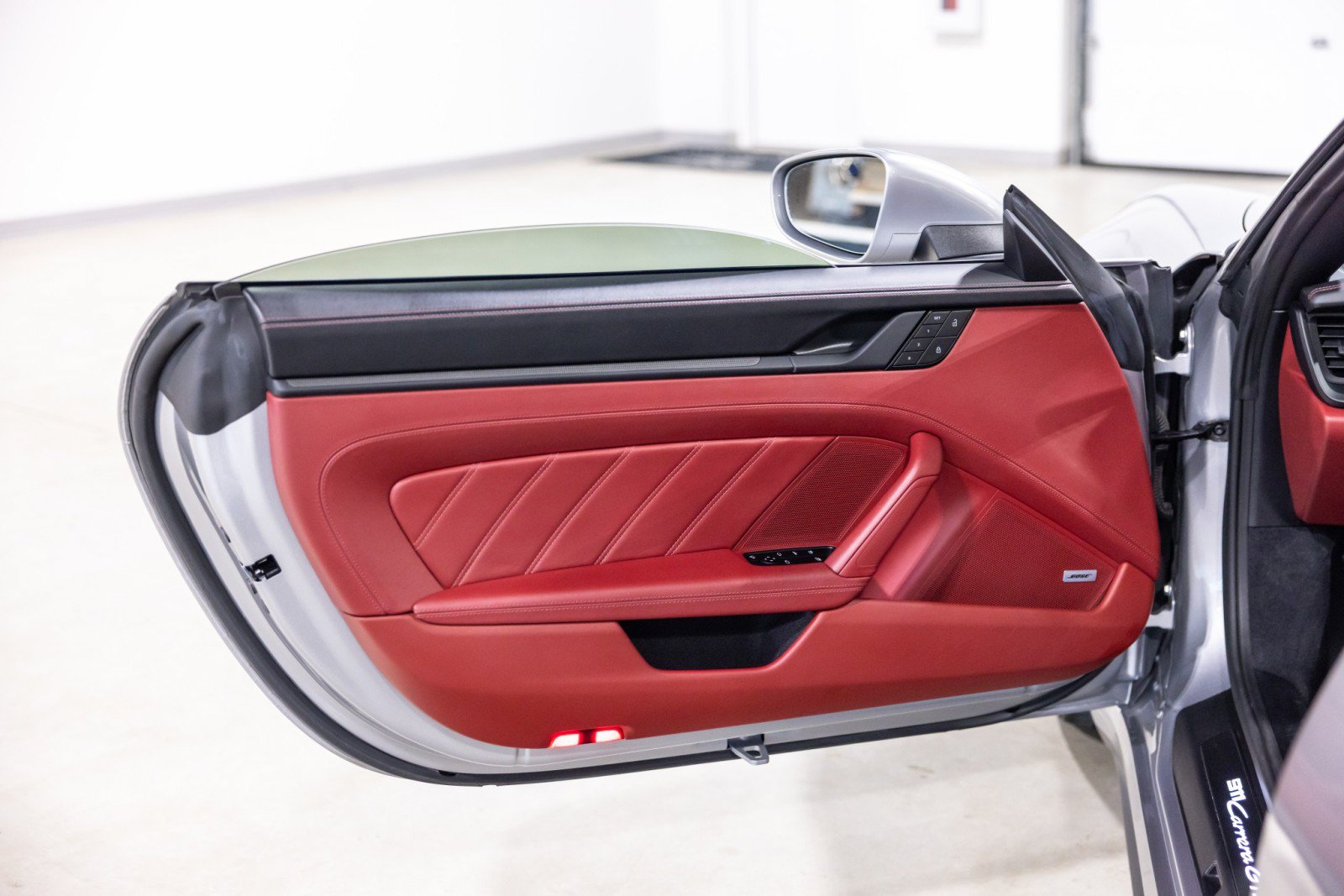 Used 2022 Porsche 911 Cabriolet image 26