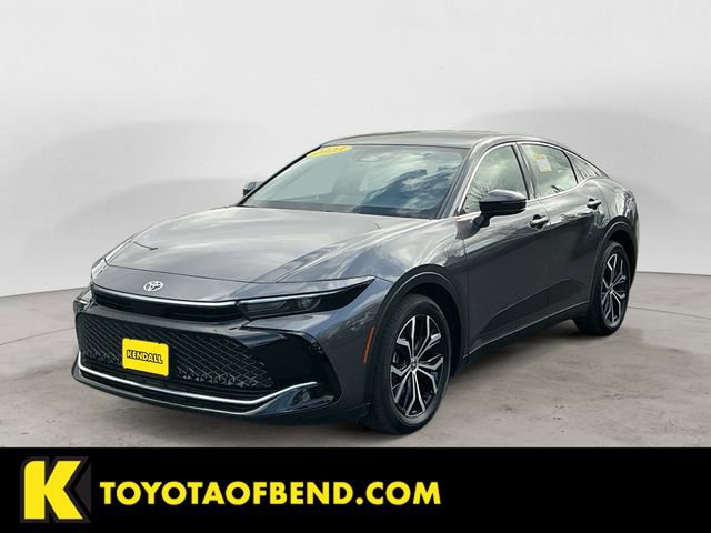 Certified 2023 Toyota Crown XLE image 1