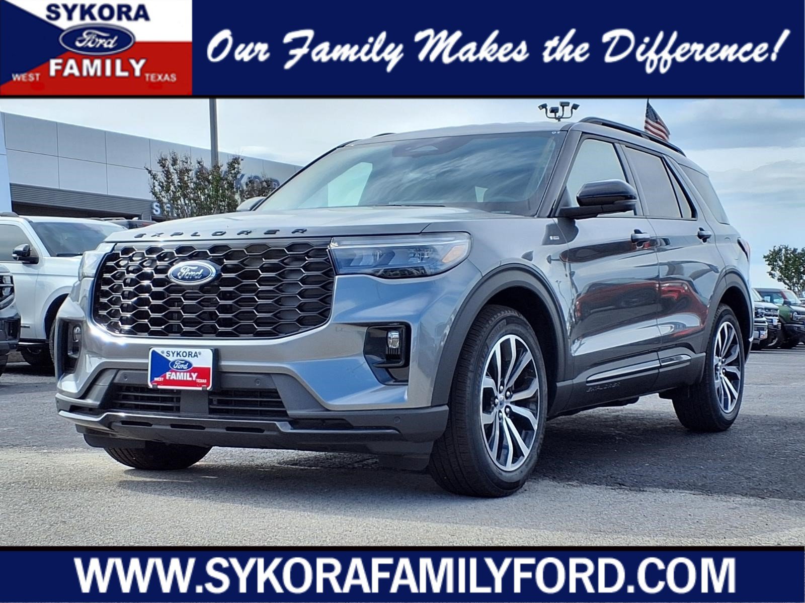 New 2026 Ford Explorer ST-Line RWD image 1