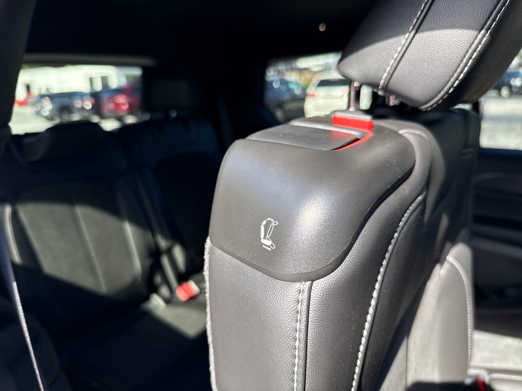 New 2025 Jeep Grand Cherokee L Laredo image 22