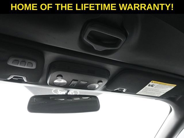 Used 2017 Ford Mustang Premium RWD image 20