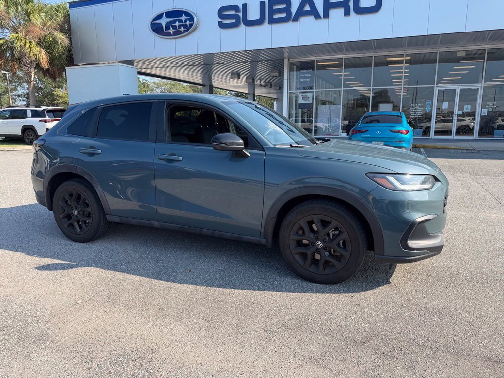 Used 2024 Honda HR-V Sport image 1