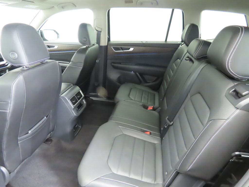 Certified 2024 Volkswagen Atlas SEL image 20