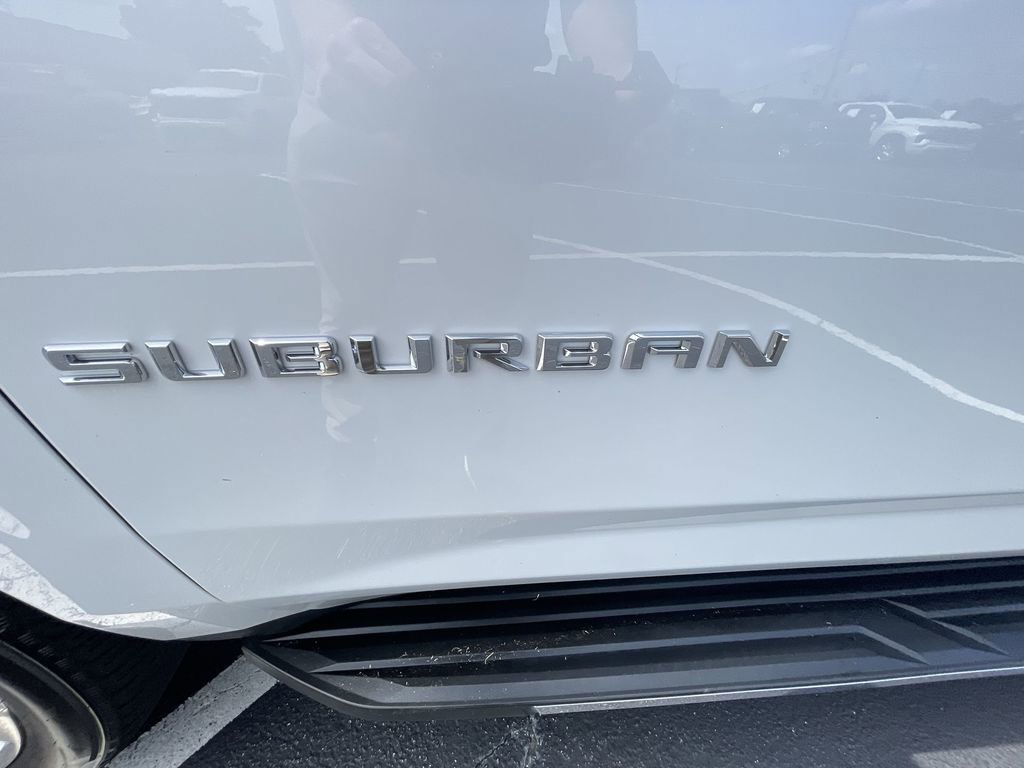 Certified 2022 Chevrolet Suburban Premier AWD/4WD image 33