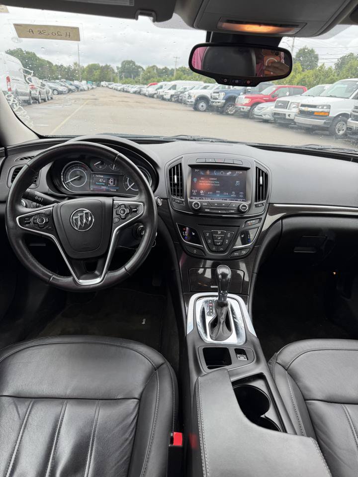 Used 2016 Buick Regal AWD image 8