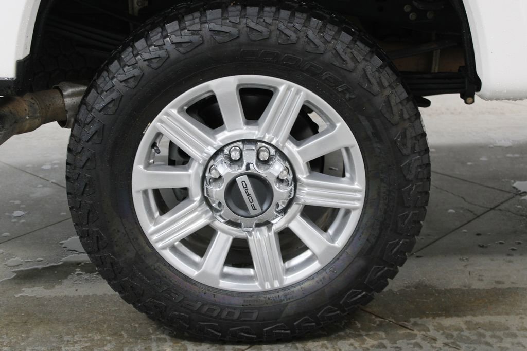Used 2019 Ford F350 Limited w/ FX4 Off-Road Package AWD/4WD image 17