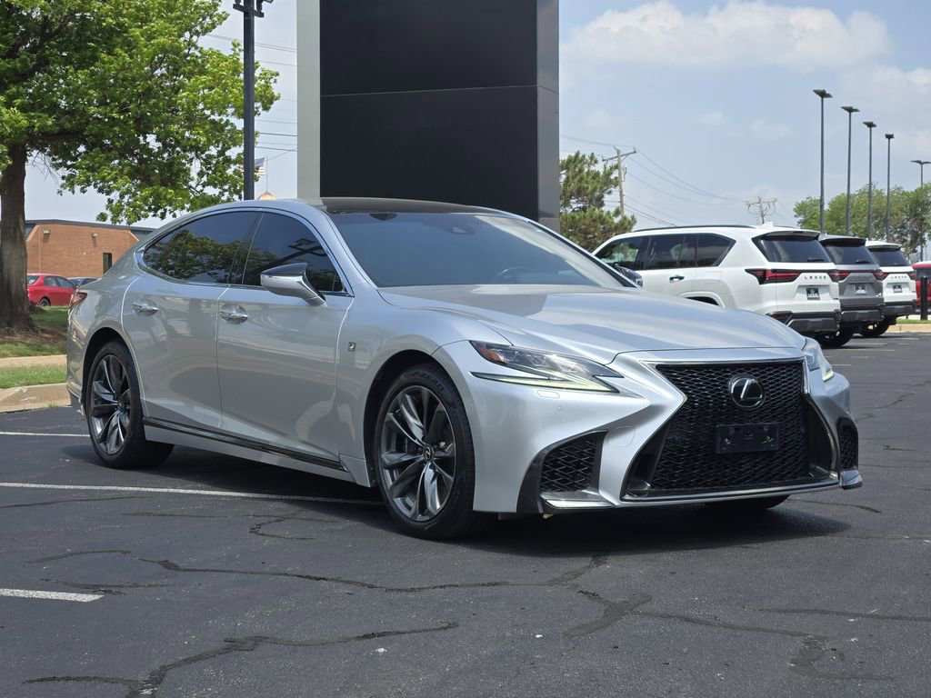 Used 2018 Lexus LS 500 F Sport w/ Accessory Package (Z1) RWD image 3