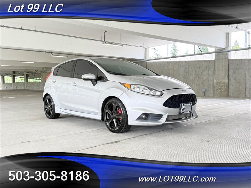 Used 2015 Ford Fiesta ST FWD image 4