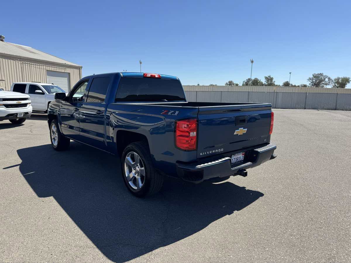 Used 2018 Chevrolet Silverado 1500 LT w/ All Star Edition image 9