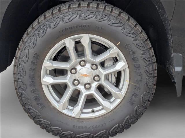 New 2025 Chevrolet Silverado 1500 W/T w/ WT Value Package image 9