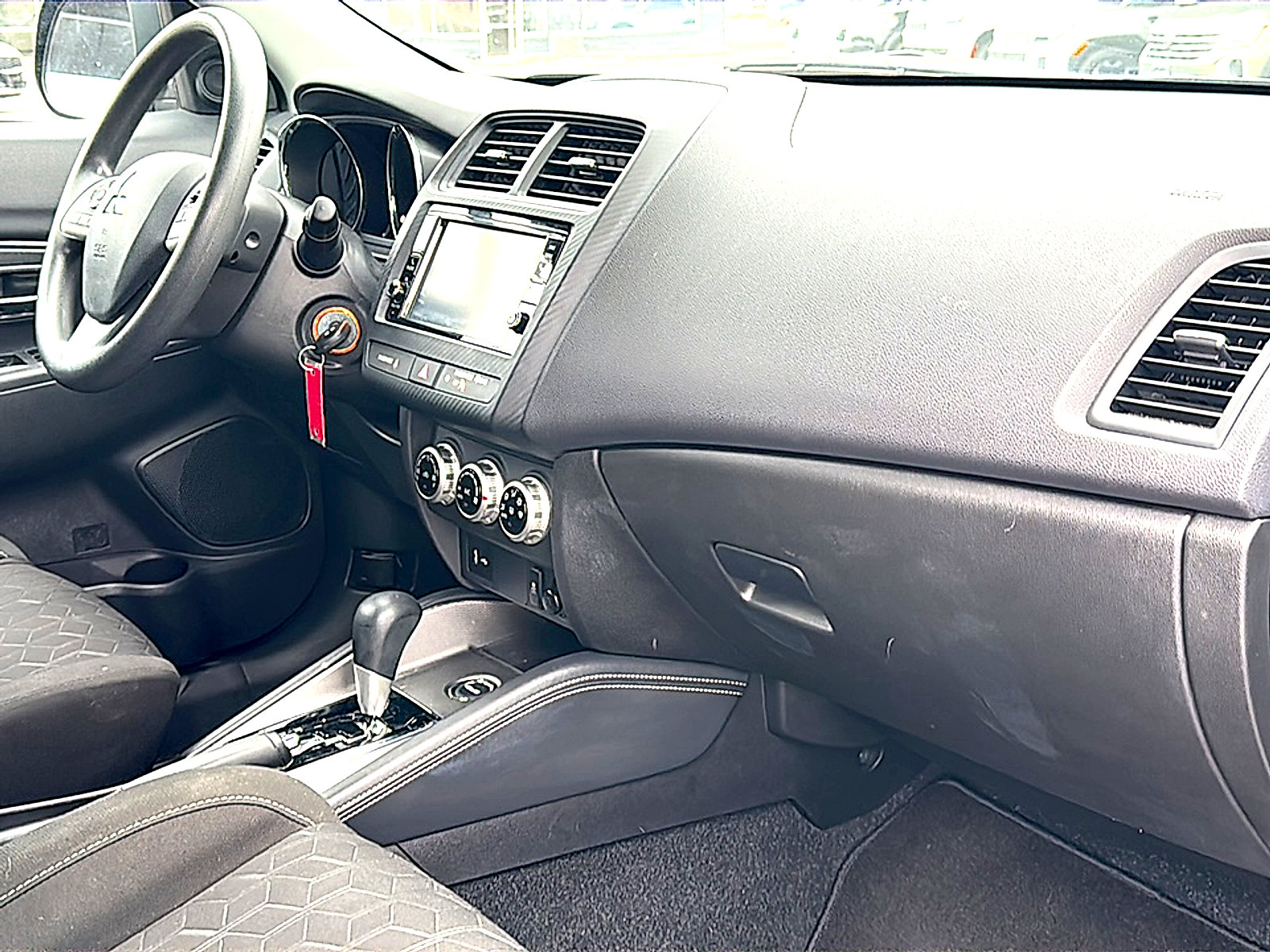 Used 2024 Mitsubishi Outlander Sport ES AWD/4WD image 23
