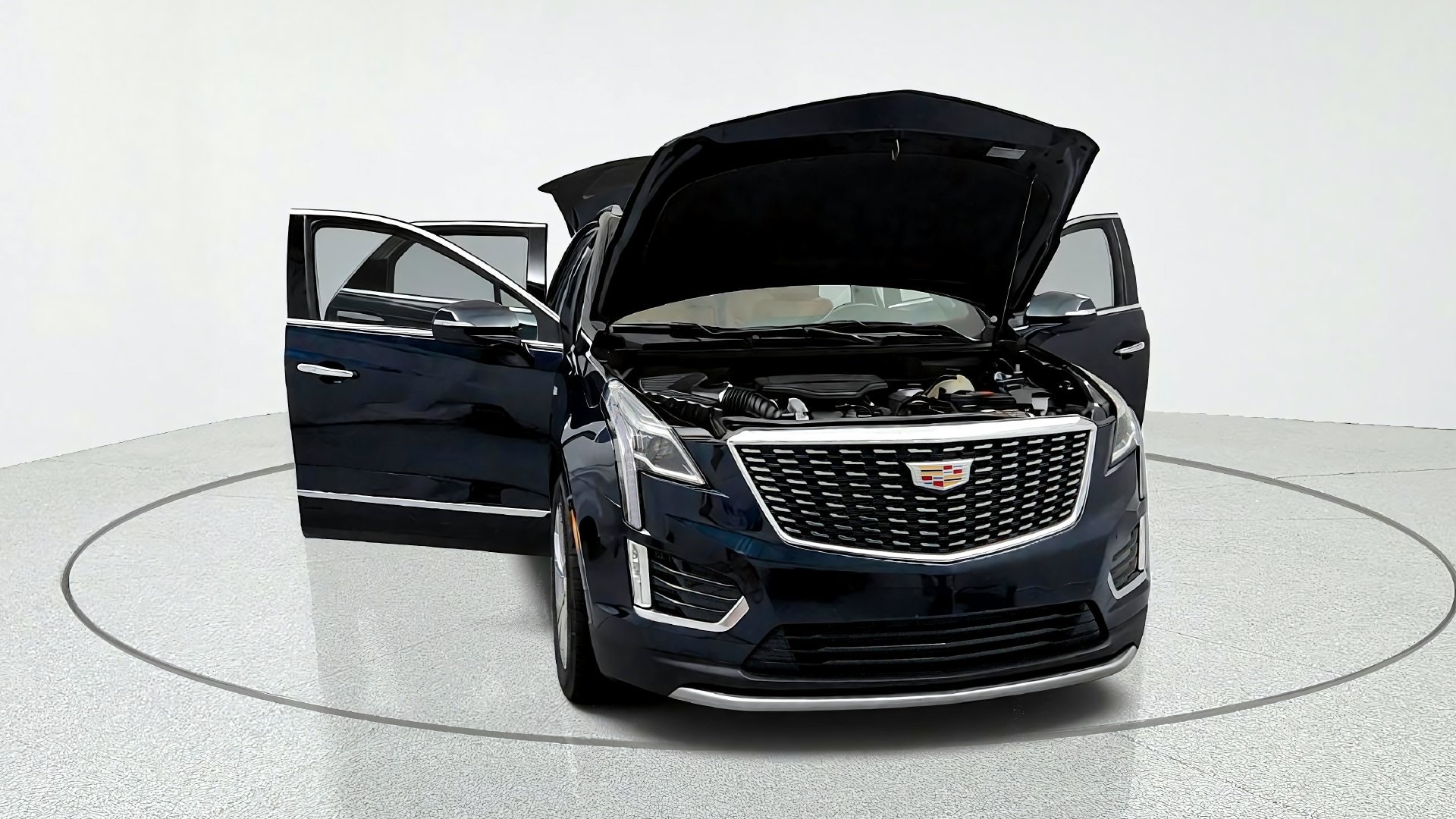 Certified 2024 Cadillac XT5 Premium Luxury w/ LPO, Floor Liner Package AWD/4WD image 15