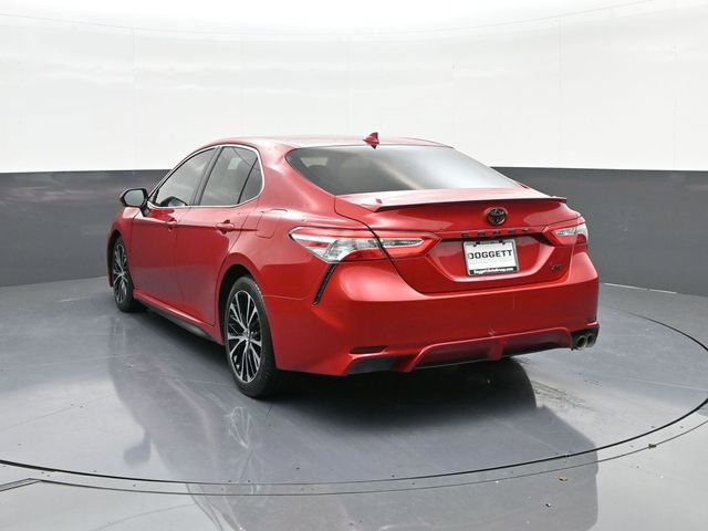 Used 2020 Toyota Camry SE w/ Convenience Package image 8