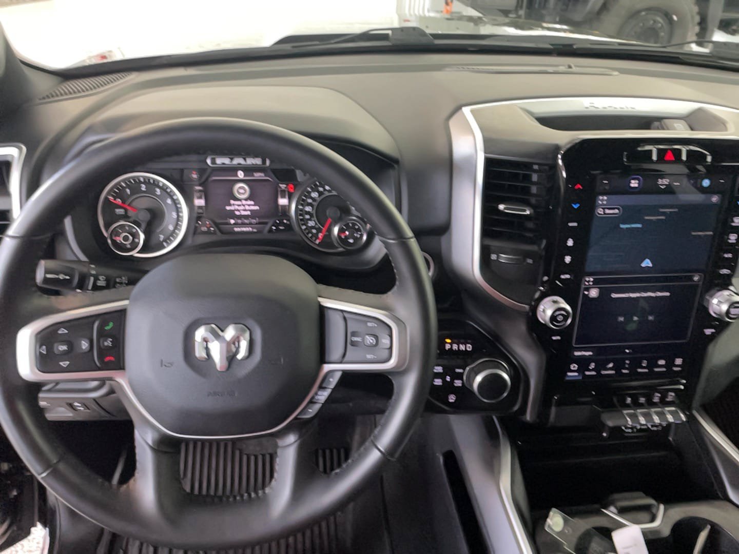 Used 2023 RAM 1500 Big Horn AWD/4WD image 11