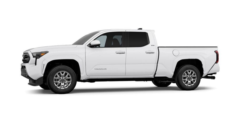 New 2026 Toyota Tacoma SR5 AWD/4WD video 3