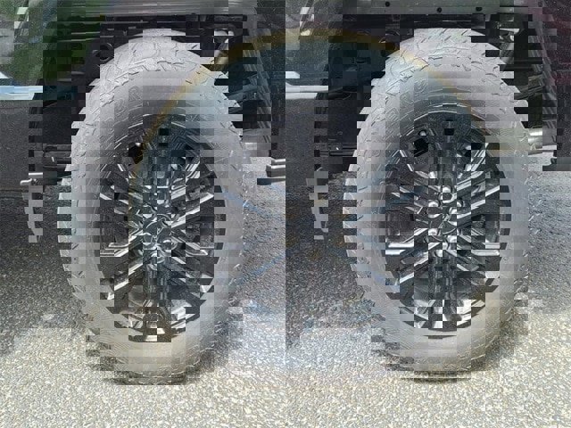 New 2025 Ford F150 Lariat w/ Equipment Group 501A Mid image 6