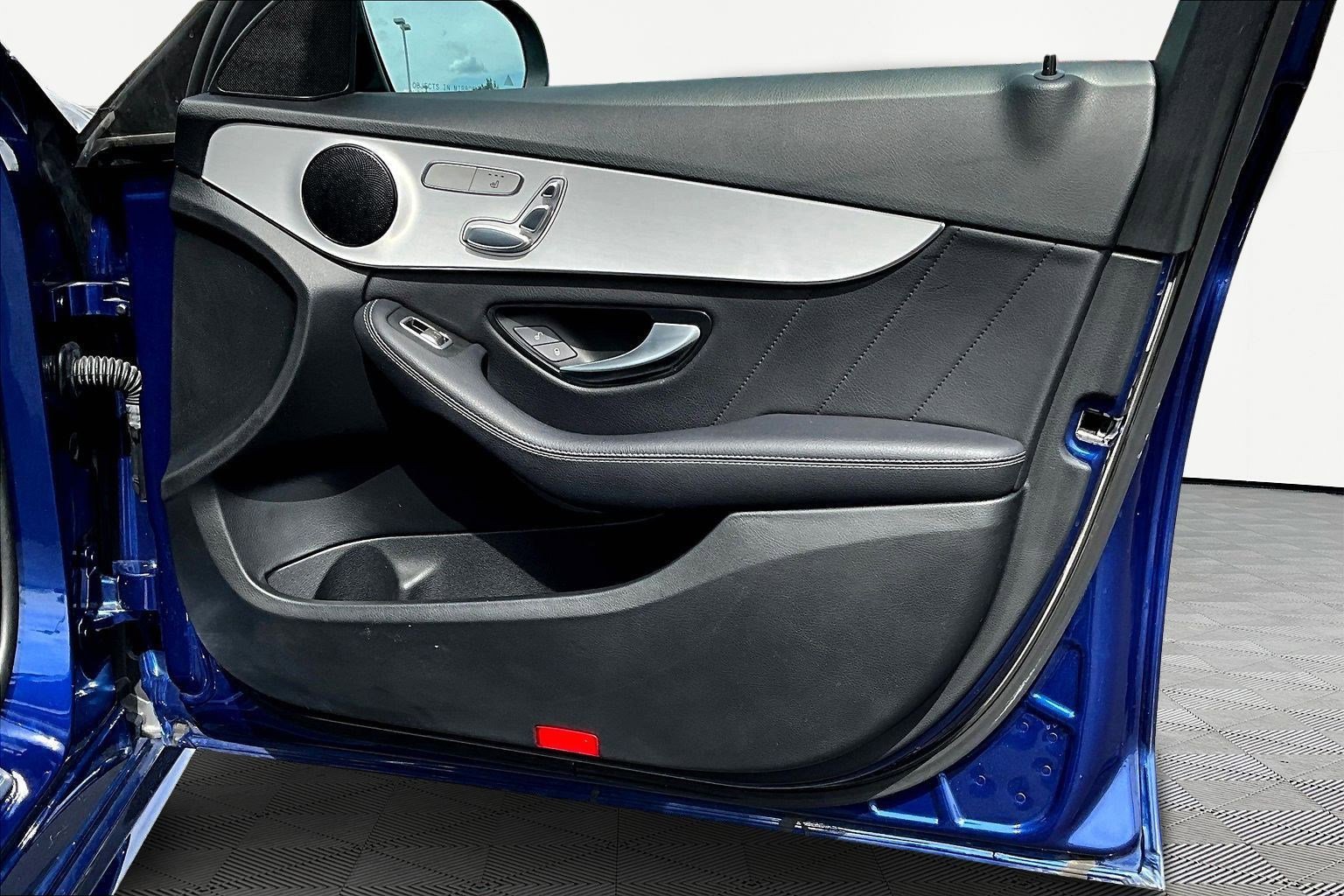 Used 2021 Mercedes-Benz C 300 4MATIC Sedan image 28