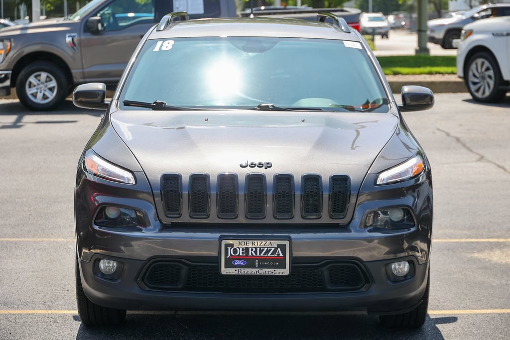 Used 2018 Jeep Cherokee Latitude w/ Altitude Package FWD image 21
