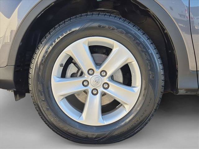 Used 2014 Toyota RAV4 XLE FWD image 23