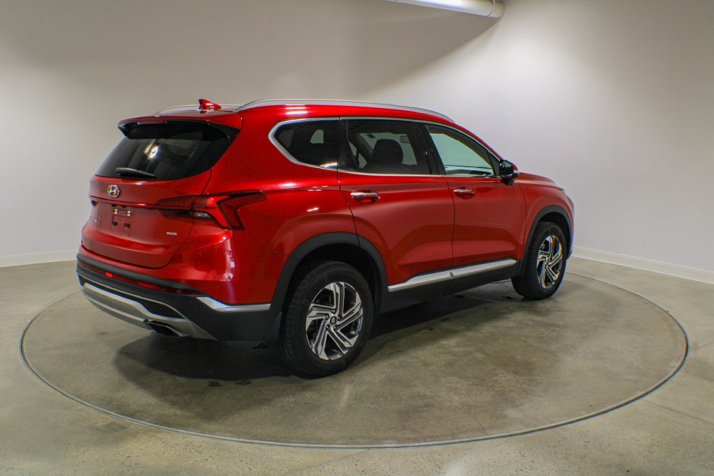 Used 2022 Hyundai Santa Fe SEL w/ Convenience + Premium Package AWD/4WD image 5