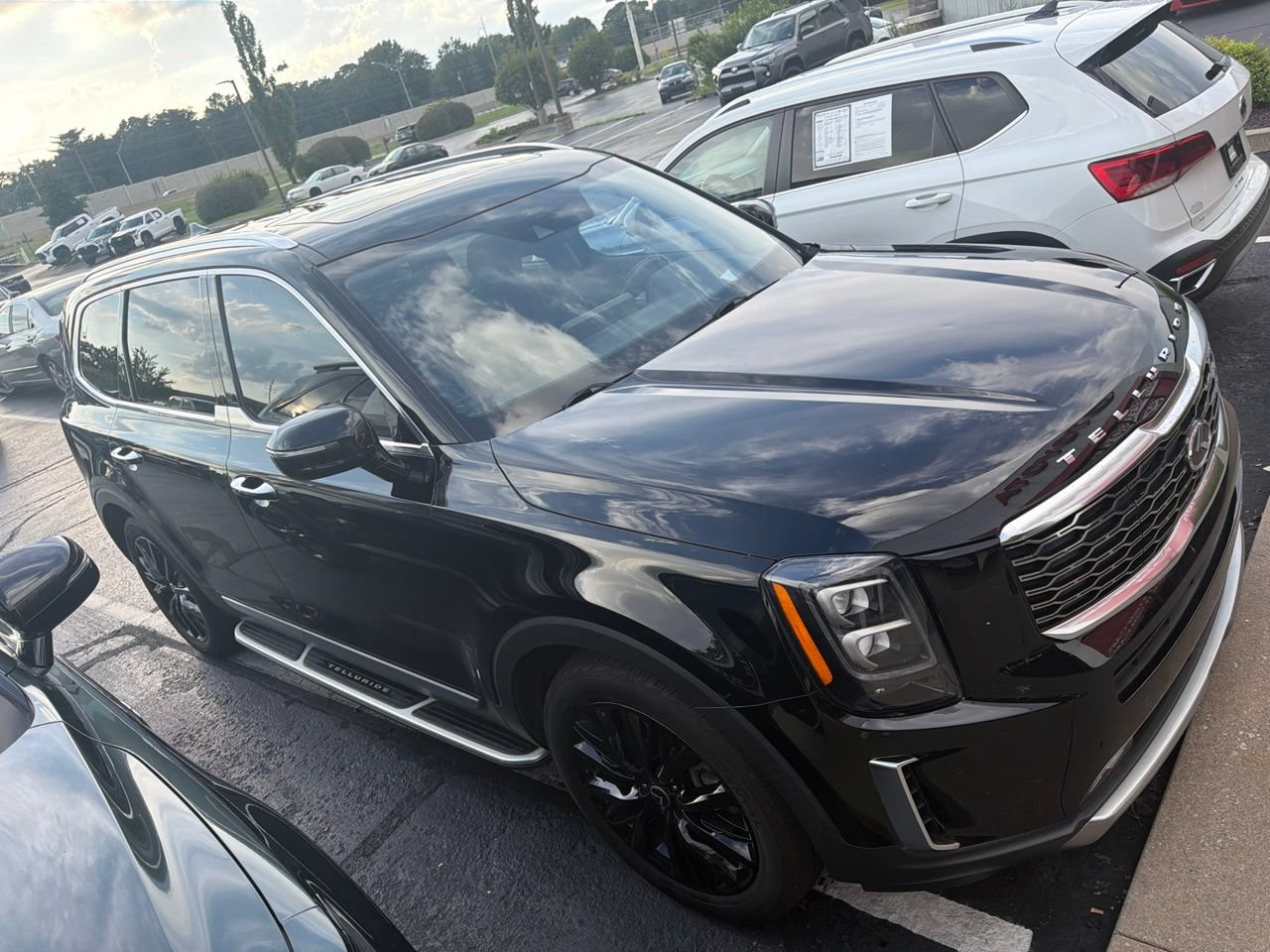 Used 2020 Kia Telluride SX w/ SX Prestige Package AWD/4WD image 4