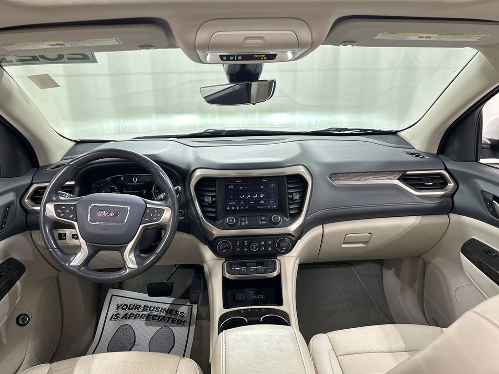Used 2021 GMC Acadia Denali w/ Denali Technology Package AWD/4WD image 19
