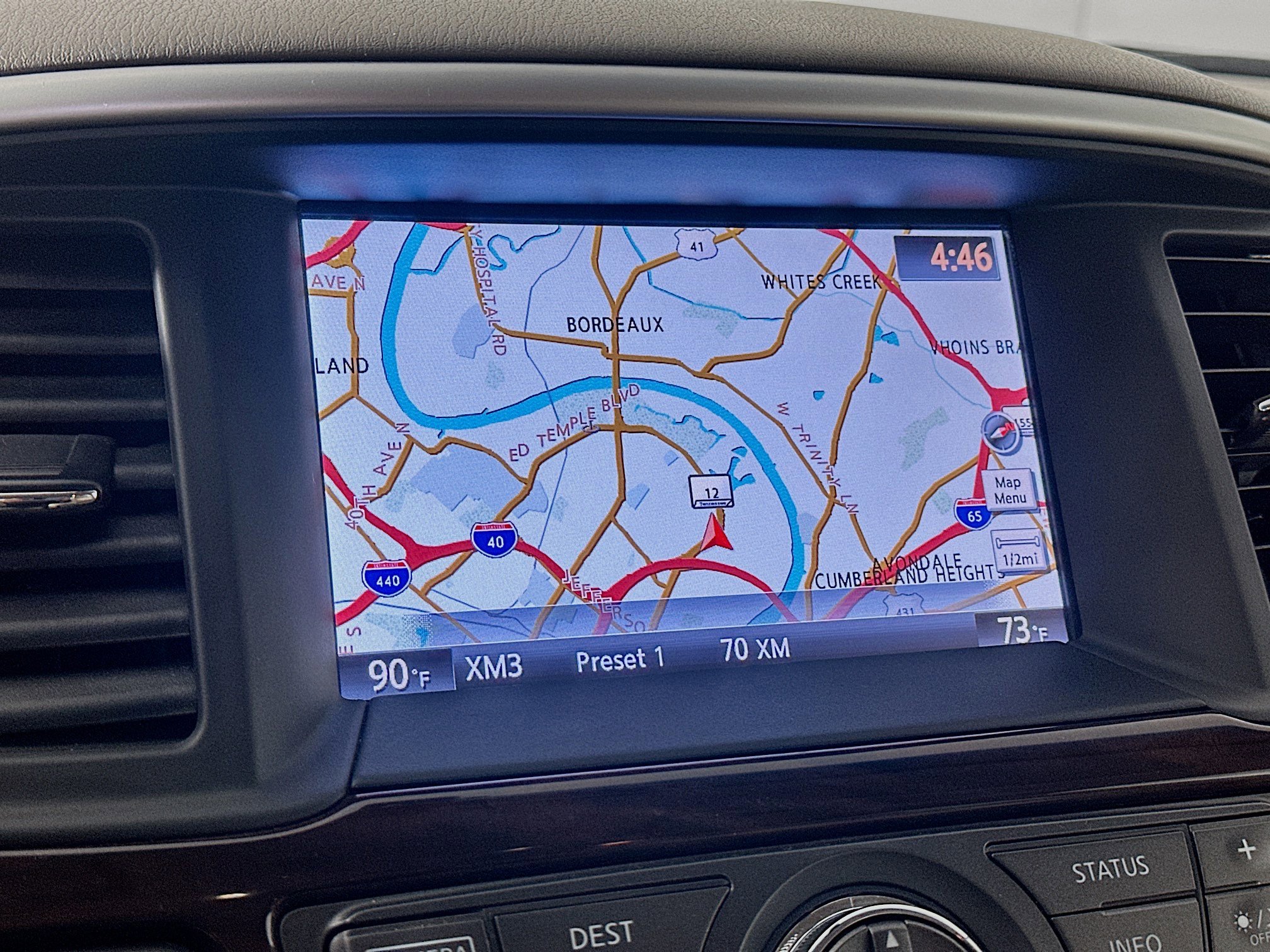 Used 2014 Nissan Pathfinder Platinum image 21